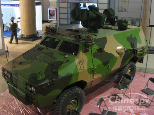 國產(chǎn)ZFB05A式4X4輕型裝甲防暴車