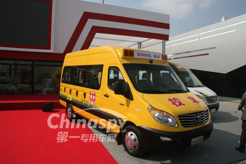 江淮校車