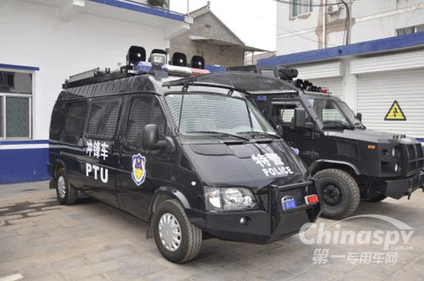 山西安澤公安發(fā)放新購(gòu)置警用車