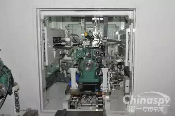 一汽解放發(fā)動機助力國家節(jié)能減排