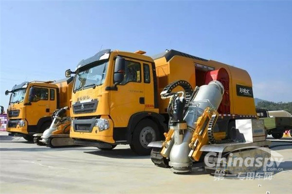 中國(guó)重汽HOWO排水搶險(xiǎn)車(chē)保障你我安全