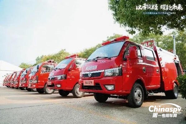 東風(fēng)專致水罐消防車