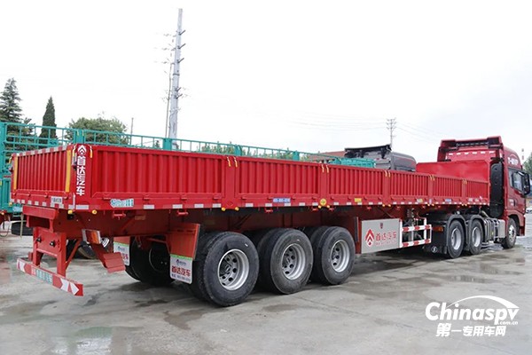 首達(dá)輕量化側(cè)翻自卸半掛車(chē)如何強(qiáng)勢(shì)涌入市場(chǎng)？