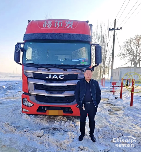 冷鏈生意爆紅火，只因他們都選了格爾發(fā)4×2冷藏車！