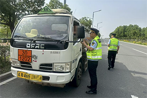 安徽一?；愤\輸車輛未按規(guī)定維護被罰
