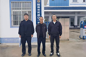 甘肅一危化品運(yùn)輸車(chē)未配備押運(yùn)員被查獲