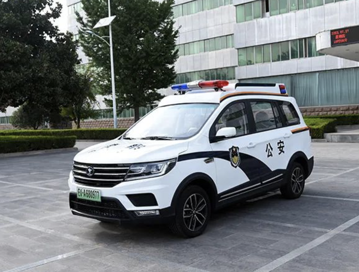 森源鴻馬電動巡邏車發(fā)往黑龍江