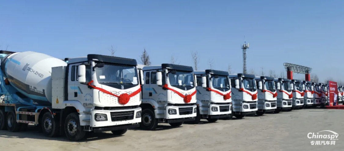 奮戰(zhàn)開門紅 質(zhì)子汽車純電動(dòng)攪拌車批量交付河北