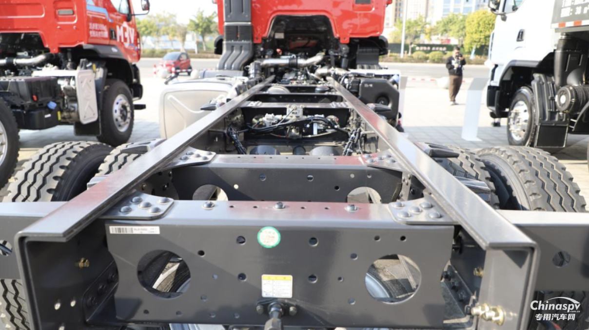 乘龍H5 4×2極限自卸車的踏實感從何而來？