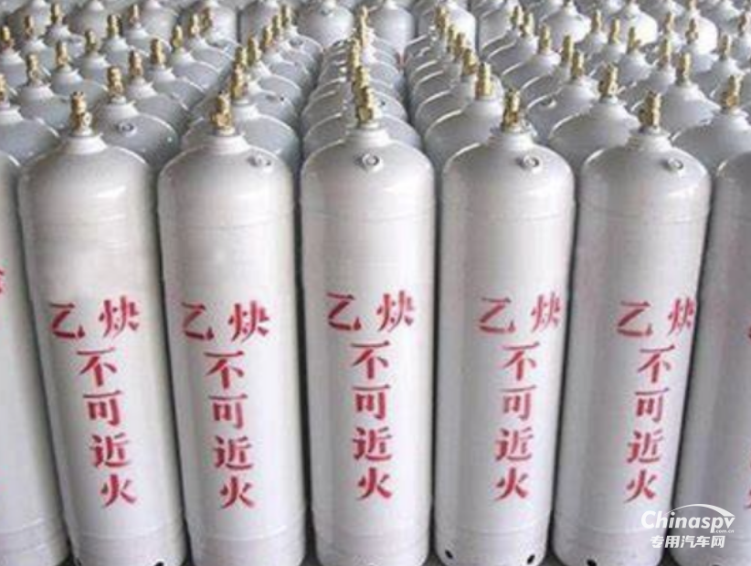 十七種危化品運(yùn)輸：安全操作規(guī)程不可不知！