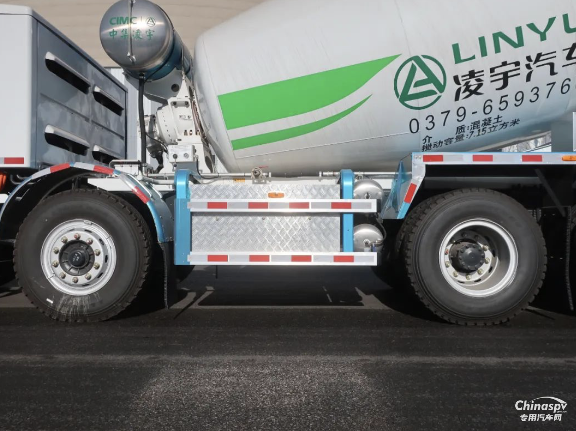 熱浪來(lái)襲！新能源攪拌車夏日 “清涼指南” 請(qǐng)查收