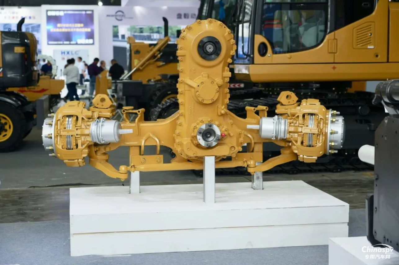 這陣容絕了！漢德車橋亮相第四屆國(guó)際工程機(jī)械展！