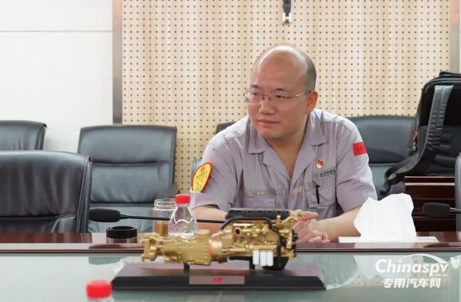 東風龍擎：何以“復購”？一場深度探廠，揭秘河南大客戶信任密碼！