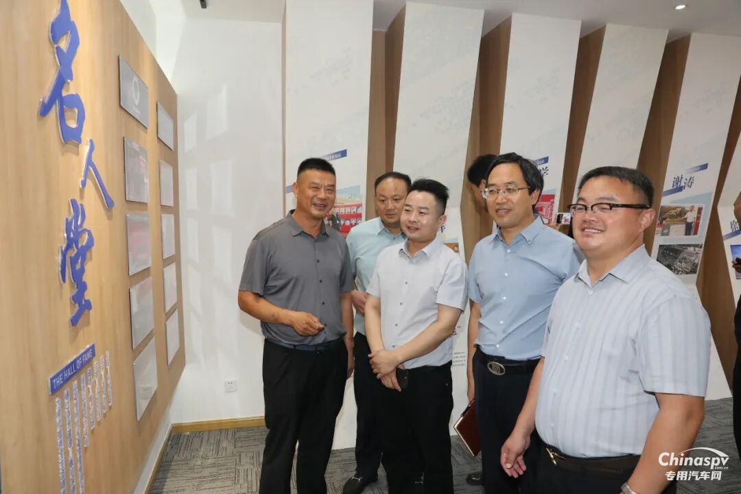 河南物流“天團”到訪解放動力，共譜合作新篇章！