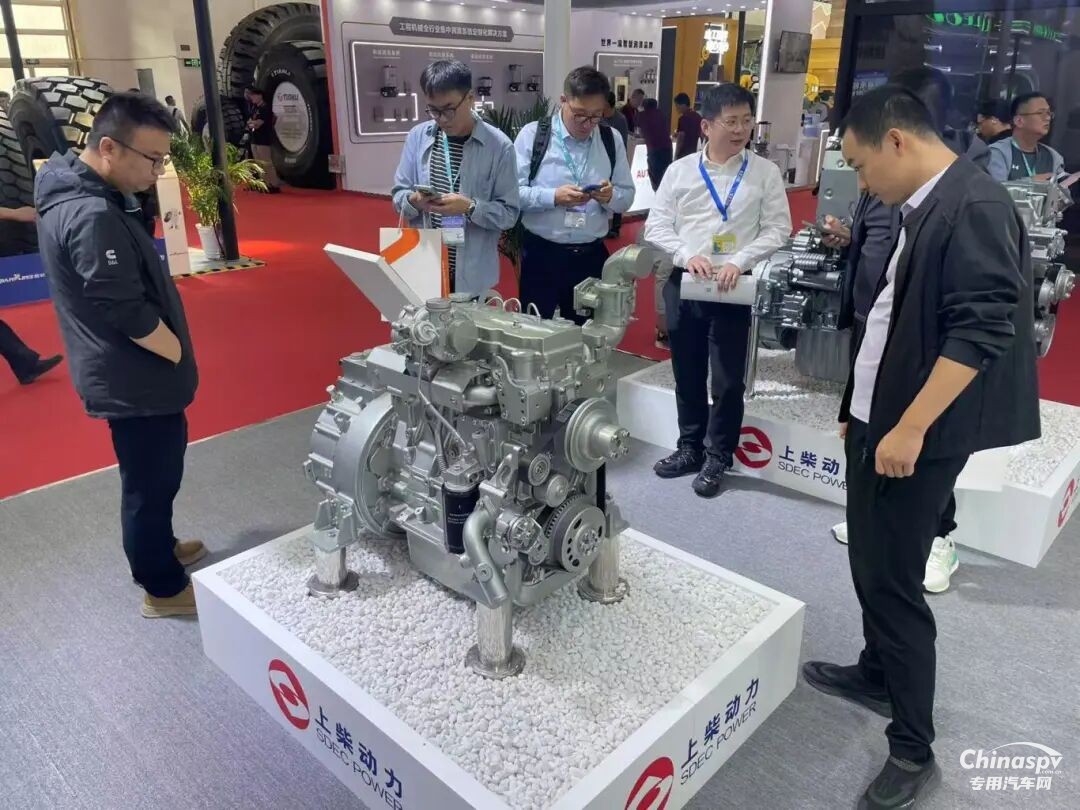 卓越動力創(chuàng)造更大價值，上柴動力為工程機械行業(yè)帶來更酷動力