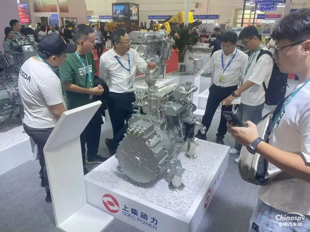 卓越動力創(chuàng)造更大價值，上柴動力為工程機械行業(yè)帶來更酷動力