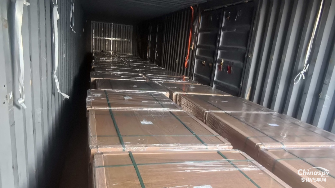 廣西查處一普貨企業(yè)非法承運(yùn)危險貨物鋰電池