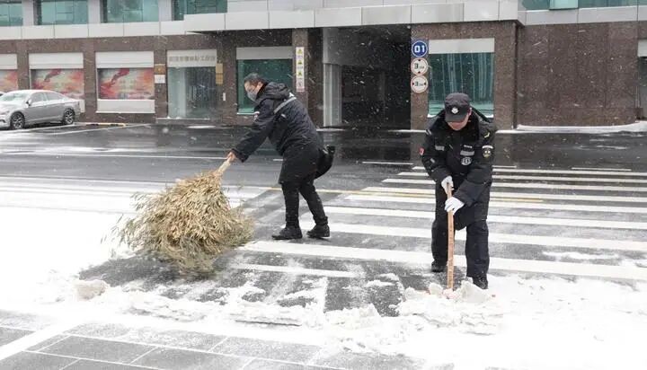解放動力總成事業(yè)部高效應(yīng)對雨雪冰凍天氣