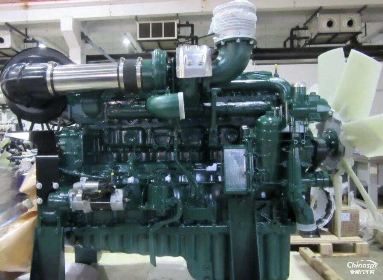 2026年2月3日，上柴動力17J大功率電站動力配套500kW常規(guī)用電機(jī)組順利交付用戶，展現(xiàn)出在高端電站動力領(lǐng)域的硬實力。