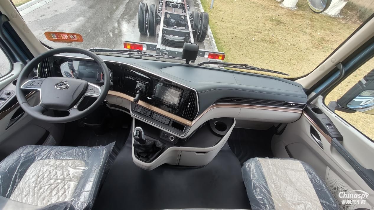 乘龍H5V綠通房車
