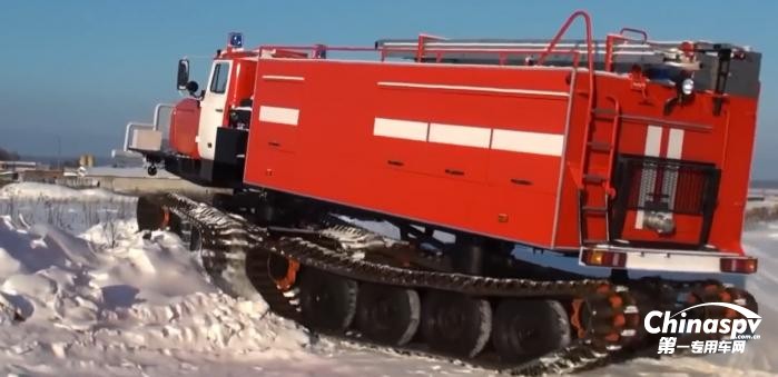 冰天雪地下，俄羅斯的消防車是什么樣子的？