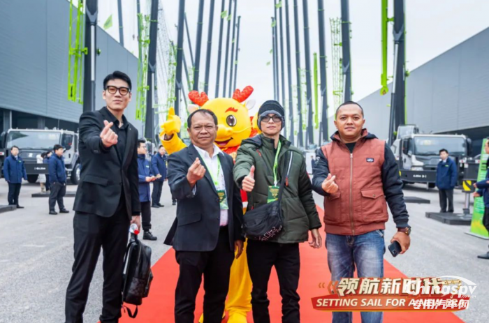 斬獲訂單超10億元！中聯(lián)重科工程起重機(jī)海外市場(chǎng)迎來“開門紅”